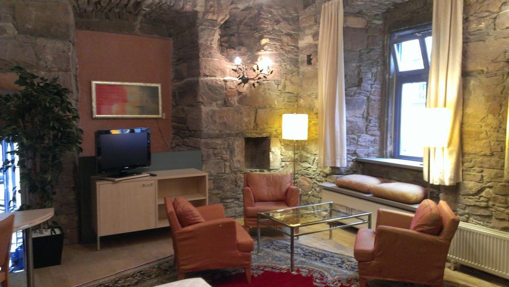 Hotel Goldener Anker Bodenwerder Rum bild