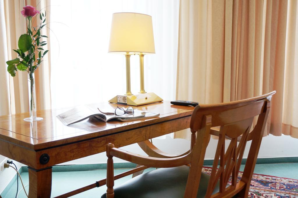 Hotel Goldener Anker Bodenwerder Rum bild
