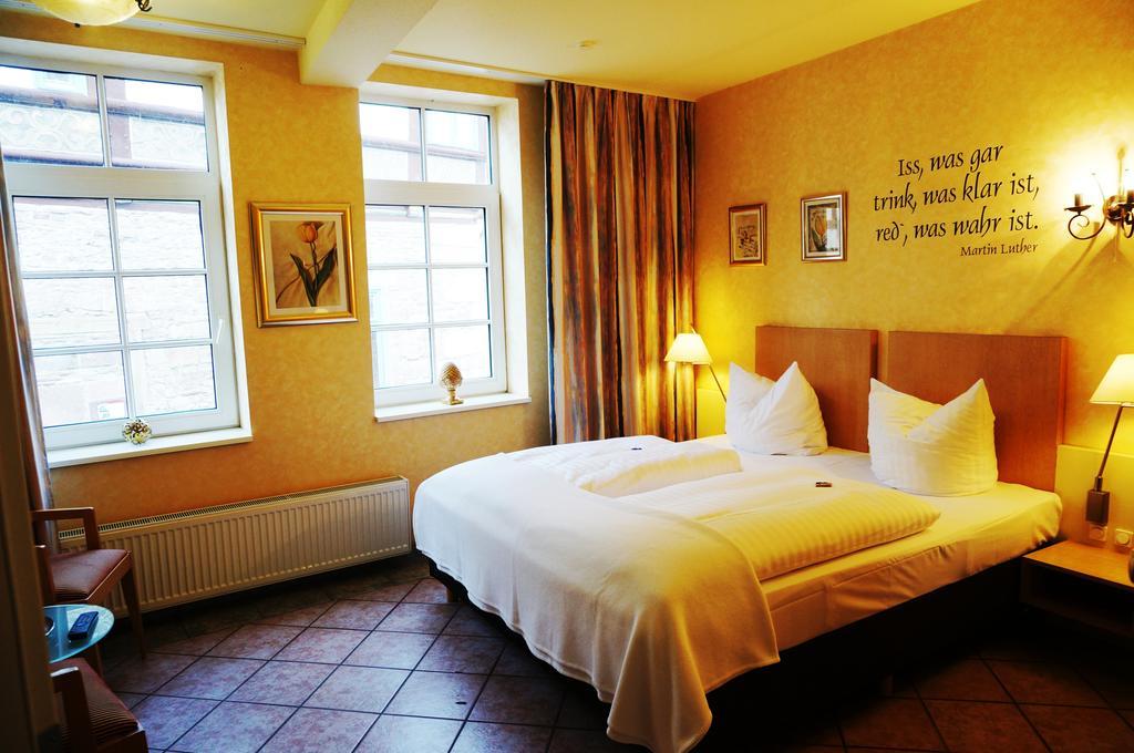 Hotel Goldener Anker Bodenwerder Rum bild