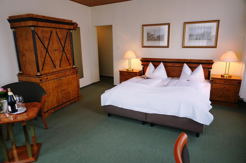 Hotel Goldener Anker Bodenwerder Rum bild