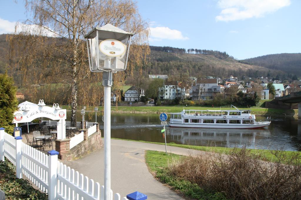 Hotel Goldener Anker Bodenwerder Exteriör bild