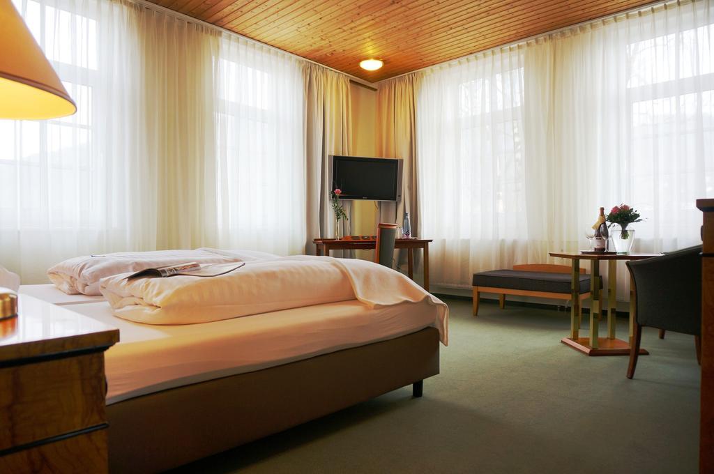 Hotel Goldener Anker Bodenwerder Rum bild